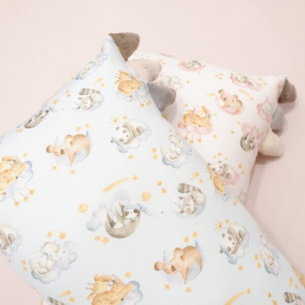 Carrol Baby Hugging Pillow Baby Size - Bantal Baby Tencel - Sleeping Animals Collections - Gambar 4