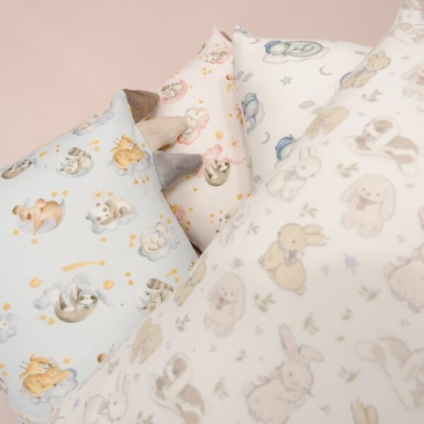 Carrol Baby Hugging Pillow Toodler Size - Bantal Toodler Tencel - Sleeping Animals Collections - Gambar 4