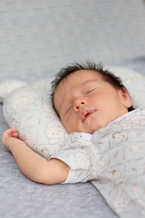 Carrol Baby X Mon n Harper New Born Pillow Bears Ears - Baby Pilow Tencel - Bantal Peyang - Bantal  Kepala Bayi Tencel - Carrol X Mon n Harper Collections - Gambar 6