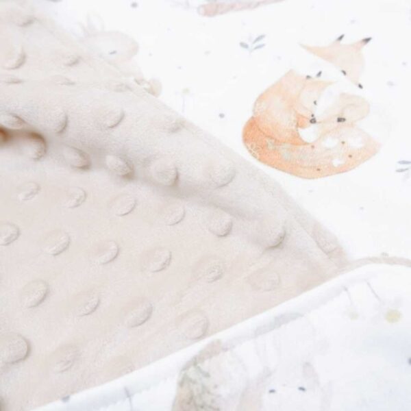 Carrol Baby On The Go Blanket Hugging animals watercolour - Selimut On The Go Bayi - Gambar 5